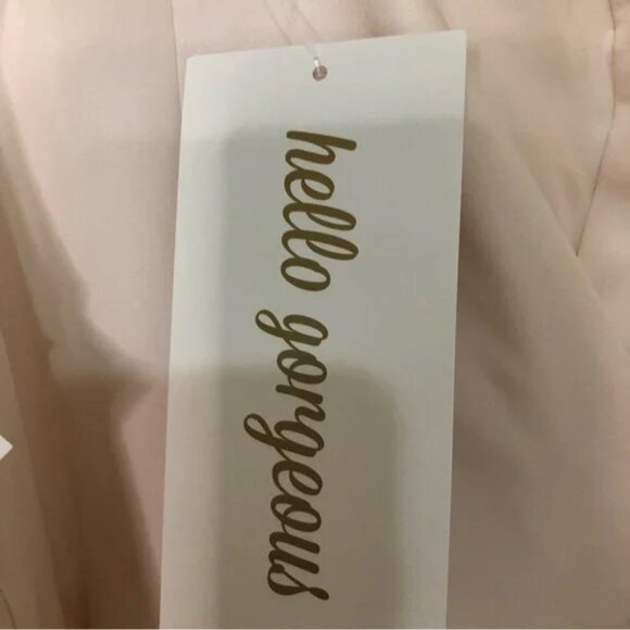 Halter Top Pleated Bodice Short Dress in Pale Pink -Size: 4 NWT - Picture 6 of 9